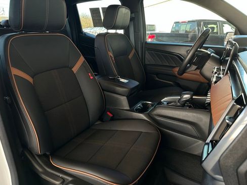 Certified 2024 GMC Canyon AT4 w/ Technology Package image 17