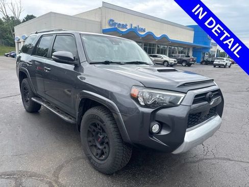 Used 2020 Toyota 4Runner TRD Off-Road Premium w/ Moonroof Package AWD/4WD image 1