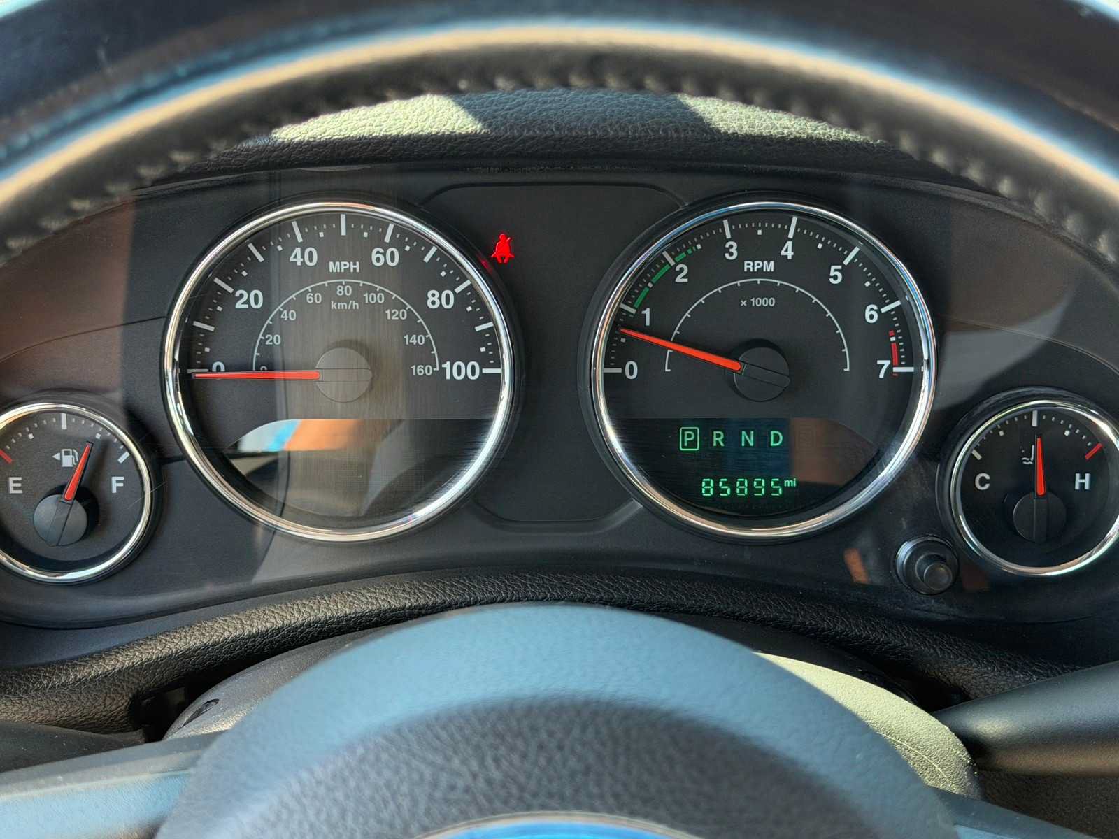 Used 2016 Jeep Wrangler Unlimited Sport w/ Connectivity Group AWD/4WD image 16