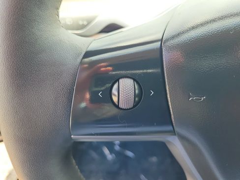 Used 2023 Tesla Model 3 Standard Range RWD image 19