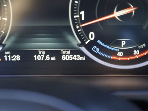 Used 2019 BMW X6 sDrive35i w/ M Sport Package image 14