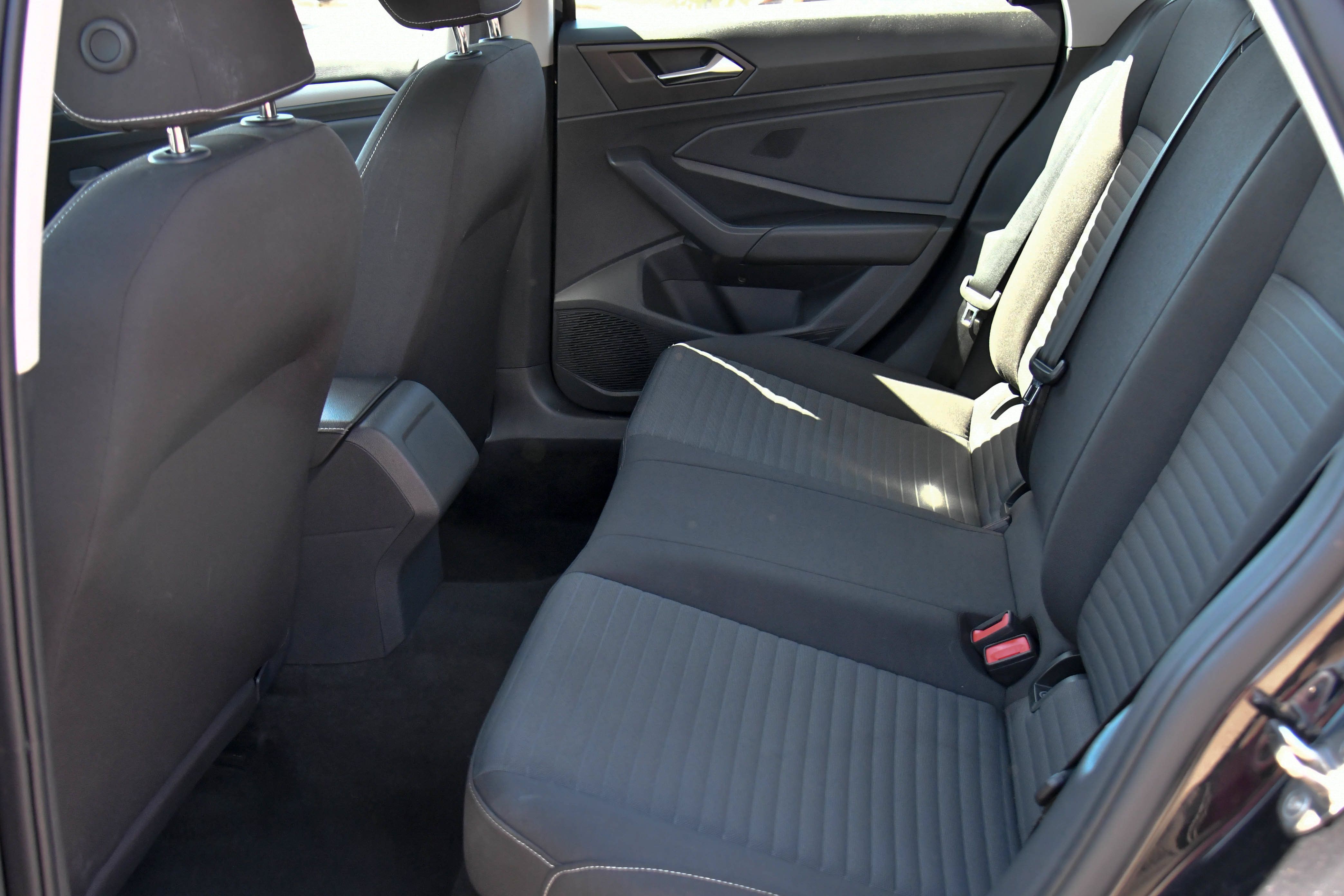 Used 2024 Volkswagen Jetta S FWD image 28