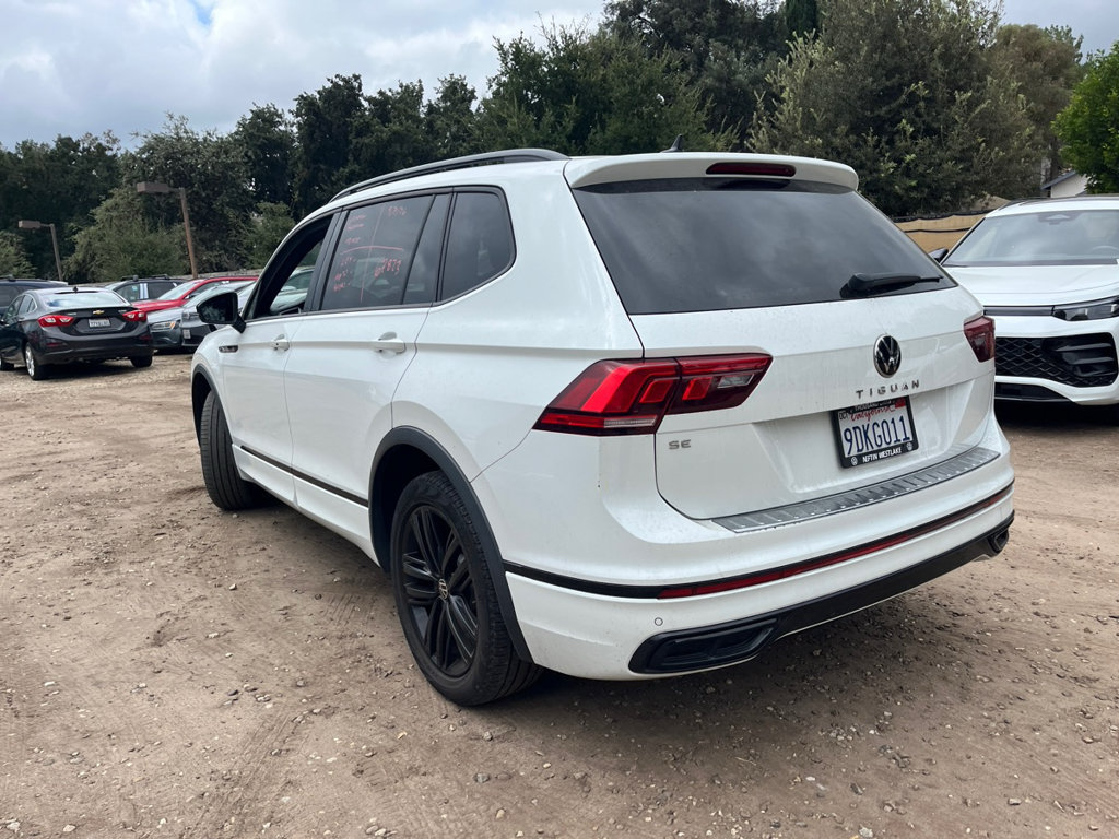Used 2022 Volkswagen Tiguan SE R-Line FWD image 5