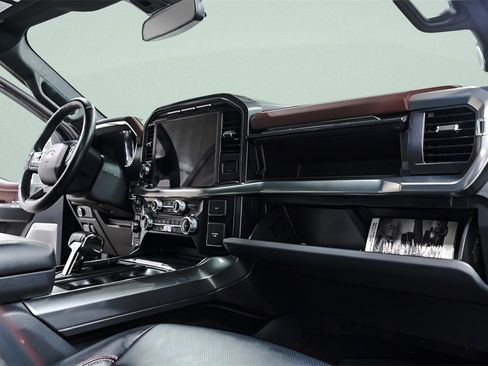 Used 2023 Ford F150 Lariat w/ Equipment Group 502A High image 37