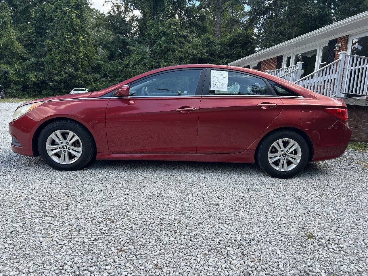 Used 2014 Hyundai Sonata GLS FWD image 2