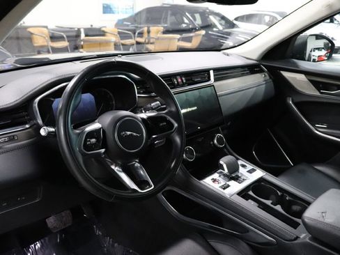 Used 2021 Jaguar F-PACE image 13