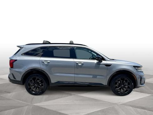 Certified 2023 Kia Sorento SX AWD/4WD image 9
