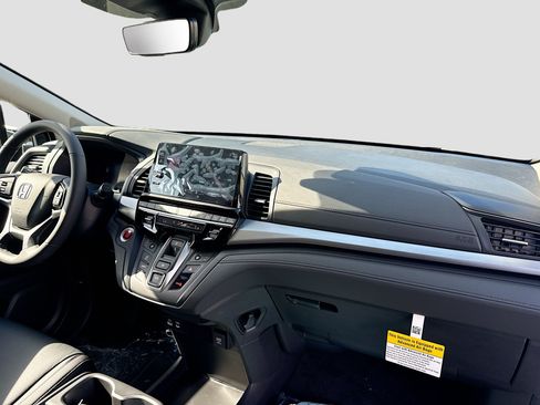 New 2026 Honda Odyssey EX-L image 24