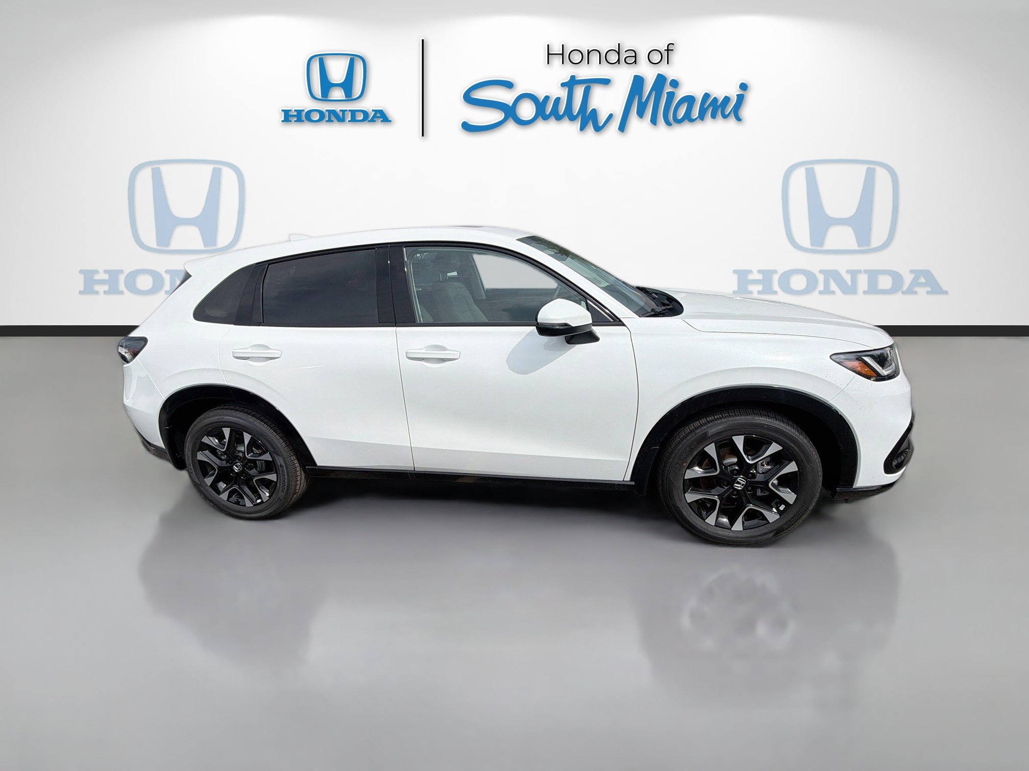 New 2027 Honda HR-V EX-L image 8