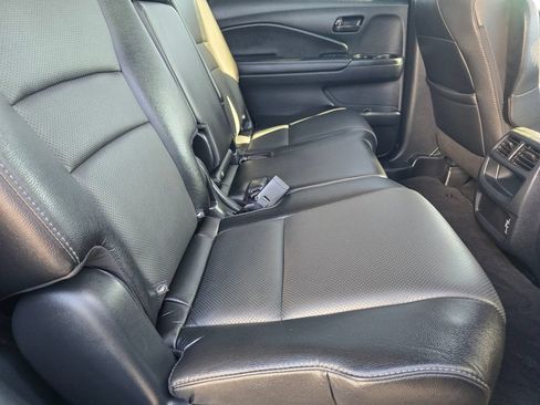Used 2023 Honda Passport EX-L image 14