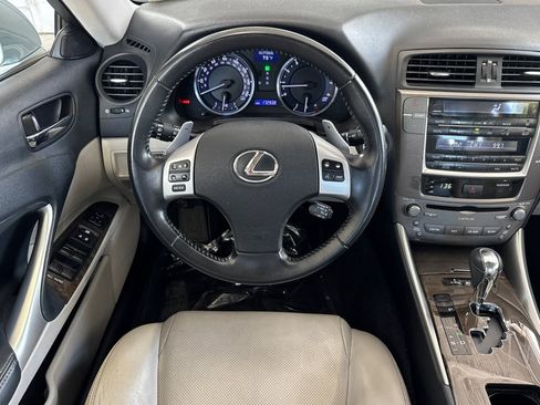 Used 2012 Lexus IS 250 w/ Premium Pkg Value Edition RWD image 18