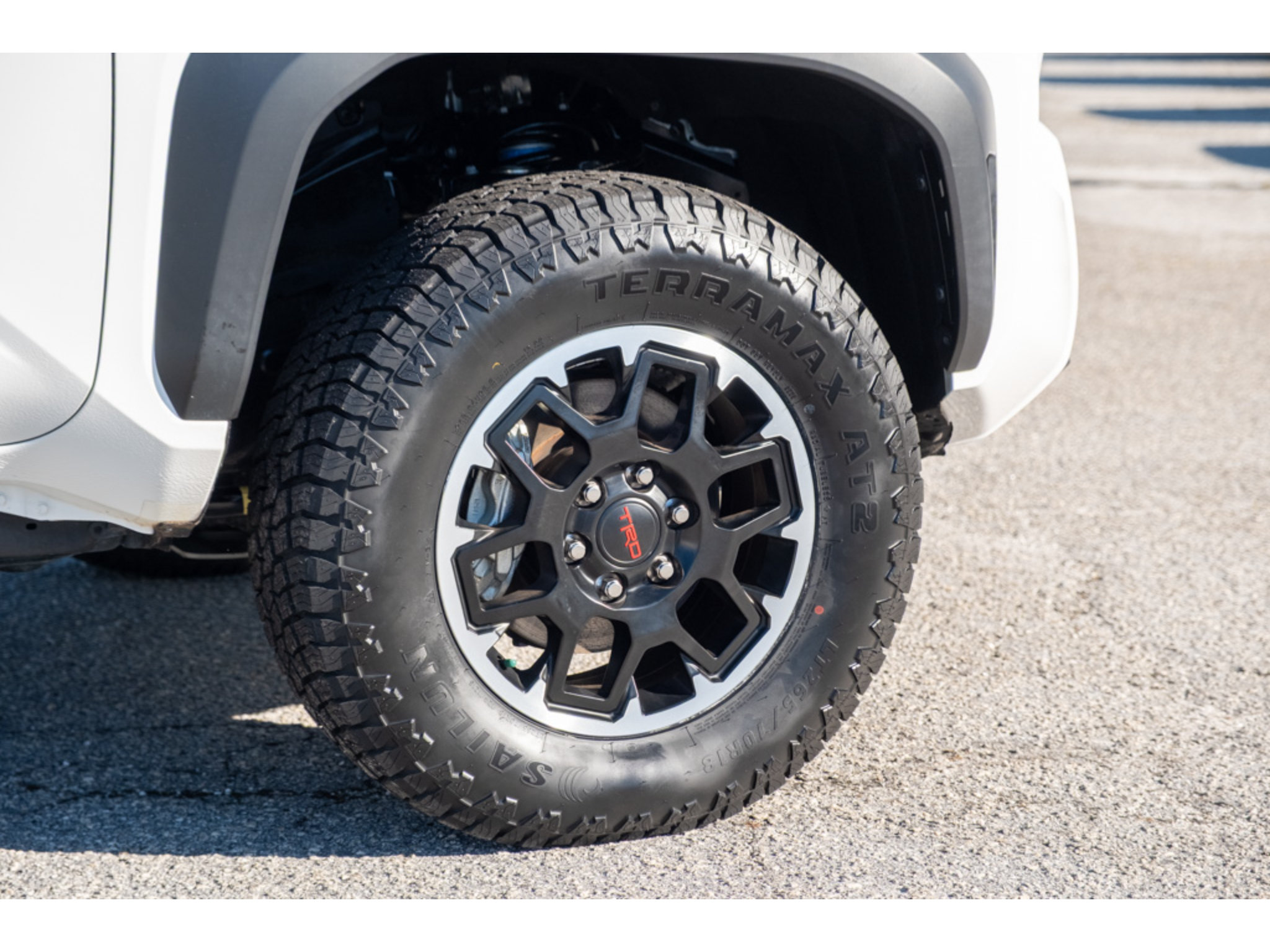 Used 2024 Toyota Tacoma TRD Off-Road AWD/4WD image 10