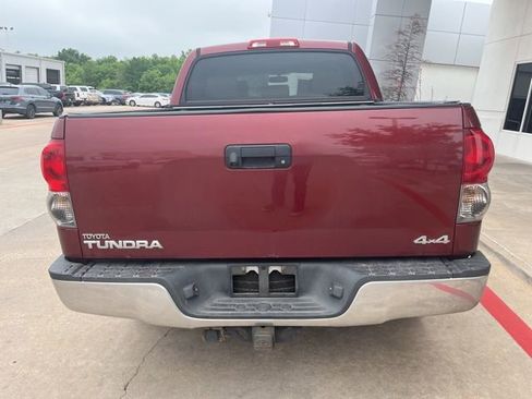 Used 2008 Toyota Tundra 4x4 CrewMax image 8