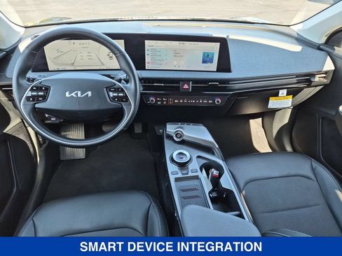 Used 2024 Kia EV6 Light AWD/4WD image 16