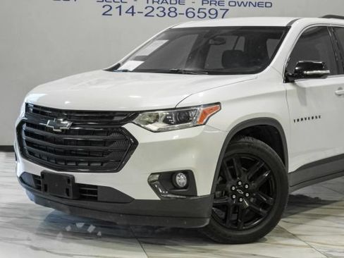 Used 2020 Chevrolet Traverse LT FWD image 7