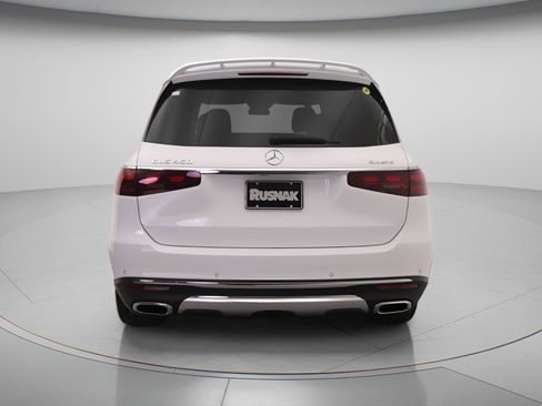 New 2026 Mercedes-Benz GLS 450 4MATIC image 3