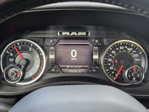 Certified 2022 RAM 2500 Laramie image 17