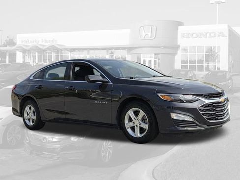 Used 2023 Chevrolet Malibu LT FWD image 5