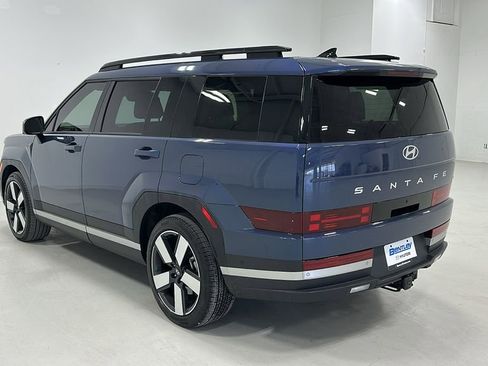 Used 2025 Hyundai Santa Fe Limited image 4