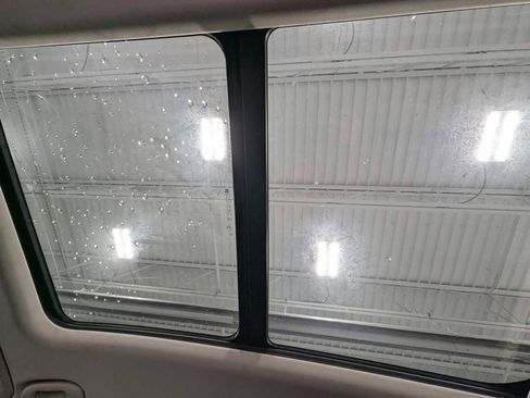 Used 2021 Buick Envision Essence w/ Technology Package I image 17