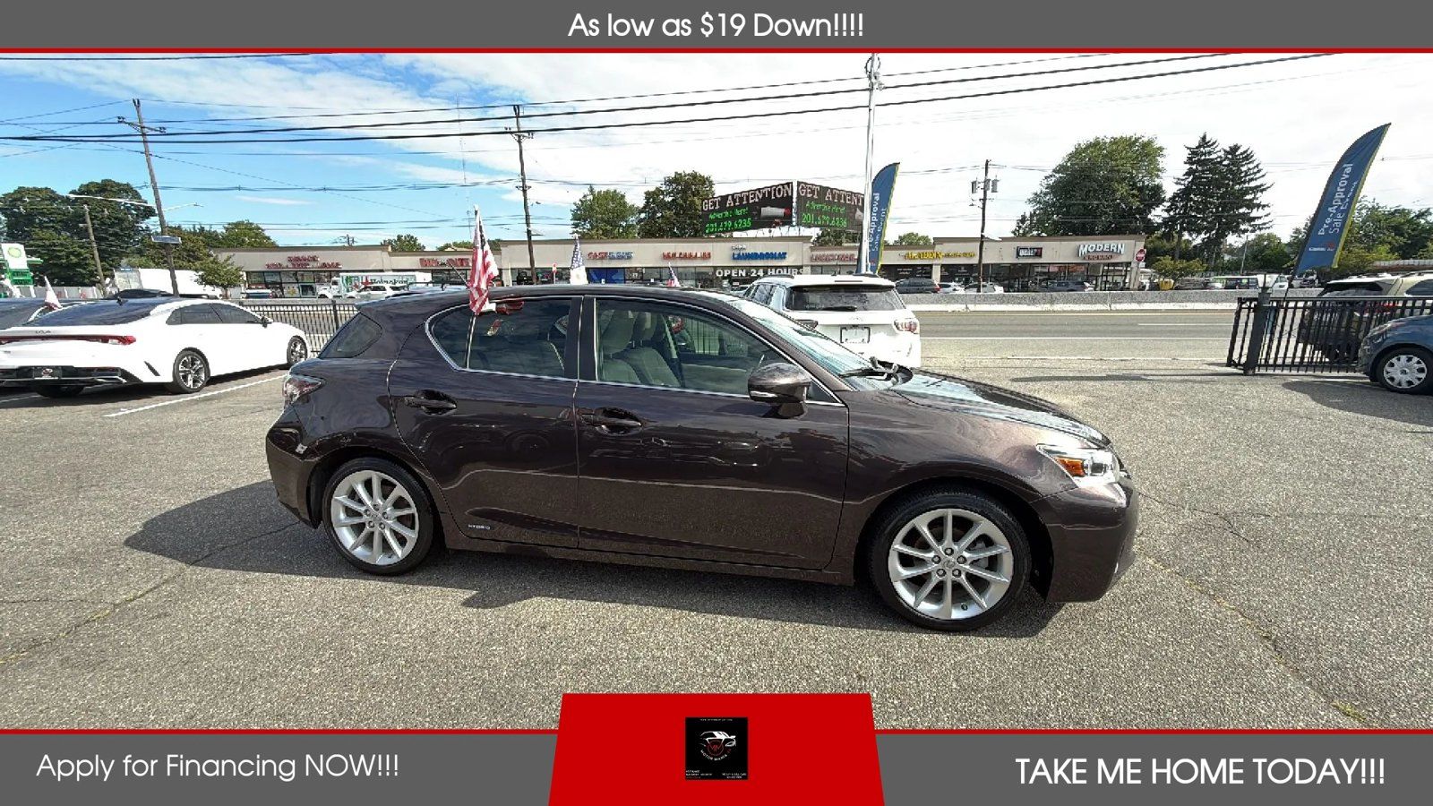 Used 2013 Lexus CT 200h w/ Premium Pkg w/Backup Camera FWD image 7