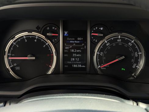 Certified 2024 Toyota 4Runner Limited AWD/4WD image 15