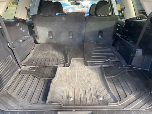 Used 2022 Subaru Ascent Premium w/ Convenience Package image 29