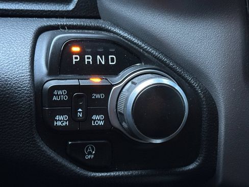 Used 2022 RAM 1500 Big Horn AWD/4WD image 23