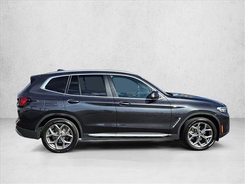 Used 2022 BMW X3 xDrive30i w/ Premium Package 2 image 4