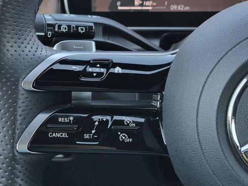 Certified 2025 Mercedes-Benz GLC 350e 4MATIC image 27