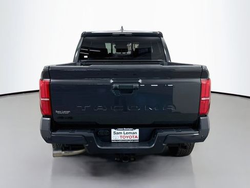Used 2024 Toyota Tacoma TRD Off-Road w/ TRD Off Road Upgrade Package AWD/4WD image 6