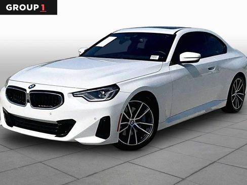 Used 2024 BMW 230i Coupe w/ Premium Package RWD image 1