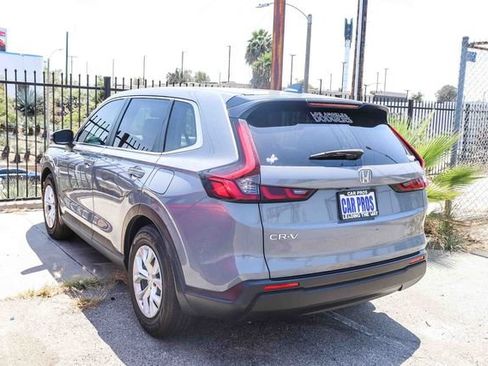 Used 2025 Honda CR-V LX image 11