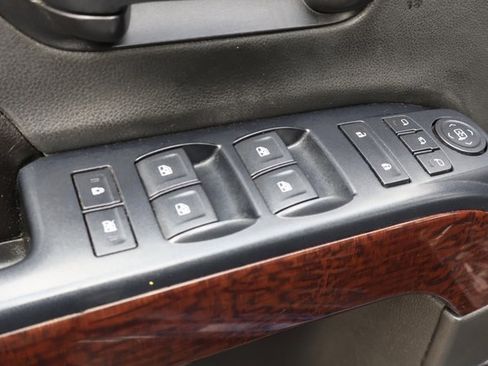 Used 2017 GMC Sierra 1500 SLT w/ SLT Premium Package image 11