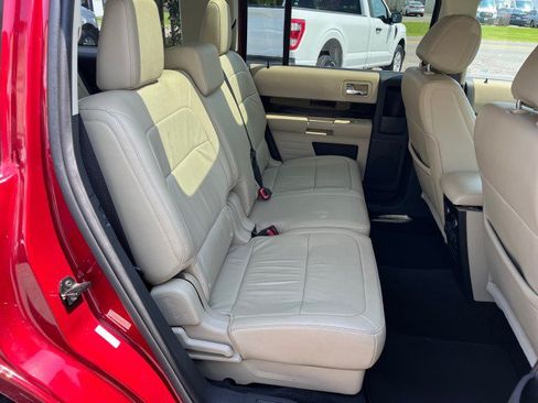 Used 2014 Ford Flex SEL w/ Equipment Group 202A FWD image 19