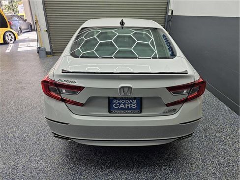 Used 2021 Honda Accord Sport image 4