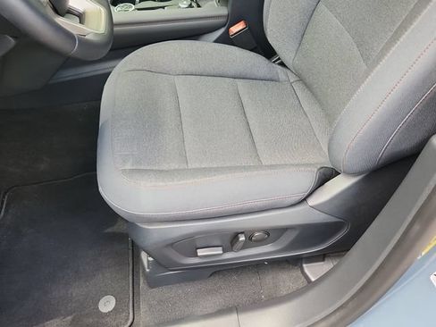 Used 2026 Ford Explorer Active AWD/4WD image 8