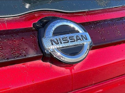 Used 2021 Nissan Kicks SR w/ SR Premium Package image 26