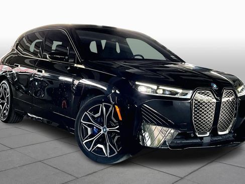 Used 2023 BMW iX M60 w/ Executive Package image 2