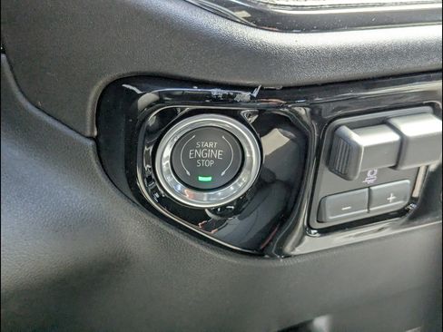 New 2026 Chevrolet Silverado 2500 ZR2 image 25