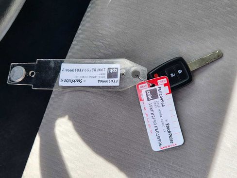 Used 2015 Honda Civic LX image 32