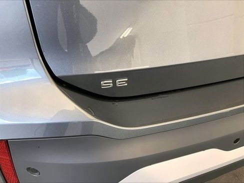New 2026 Volkswagen Tiguan SE AWD/4WD image 9