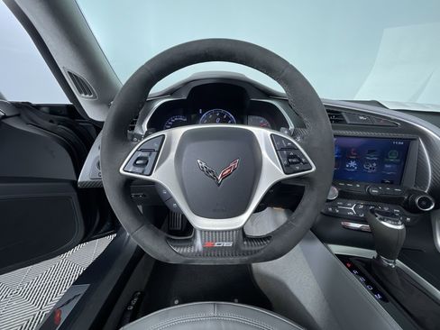 Used 2018 Chevrolet Corvette Z06 image 17