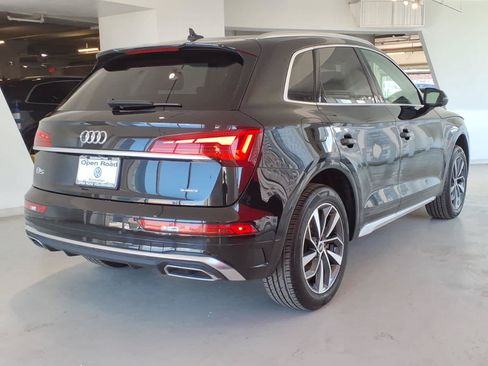 Used 2023 Audi Q5 2.0T Premium Plus w/ Premium Plus Package AWD/4WD image 4