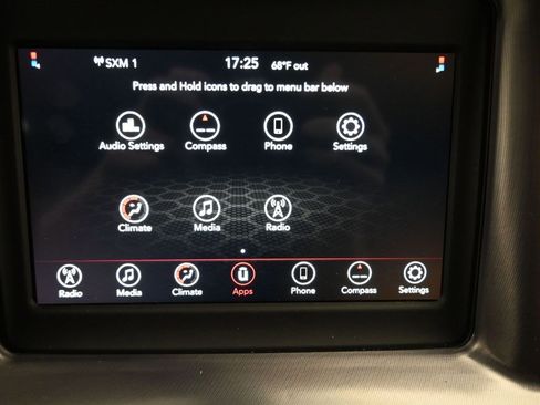 Used 2019 Dodge Charger SXT image 12