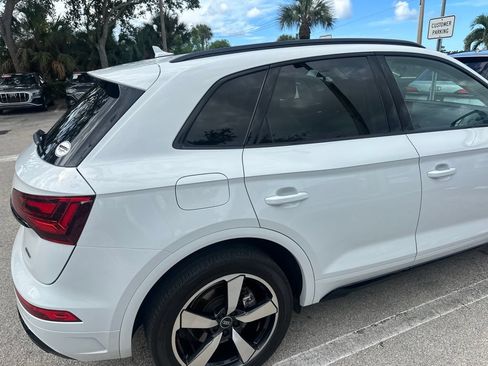 Certified 2022 Audi Q5 2.0T Premium Plus AWD/4WD image 6