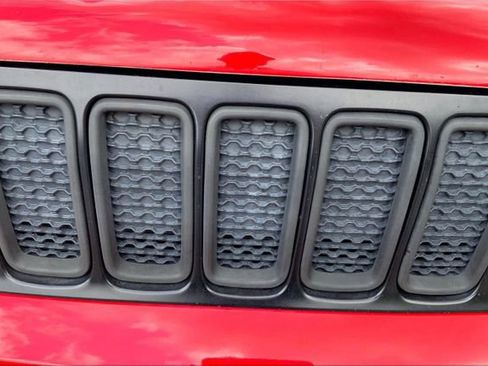 Used 2020 Jeep Renegade Sport FWD image 5