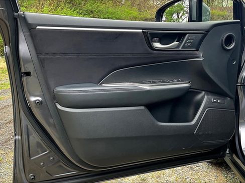 Used 2021 Honda Clarity Touring image 22