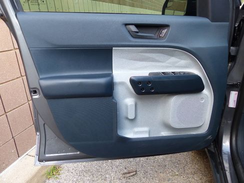 Used 2023 Ford Maverick XLT FWD image 29