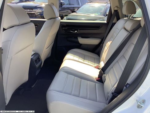 Used 2023 Honda CR-V EX-L image 9